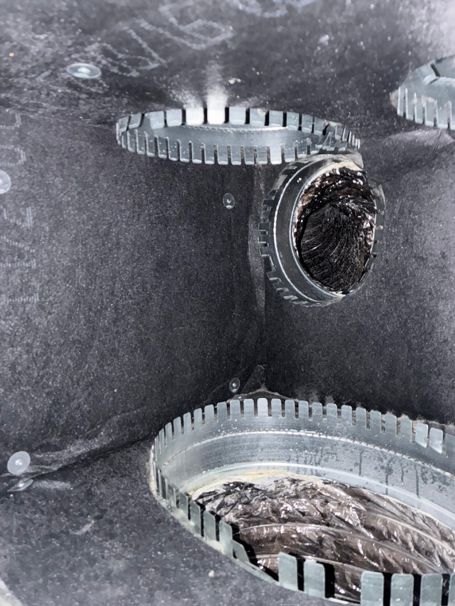 090acc15-c09d-465d-ae22-59eee5ebccb4