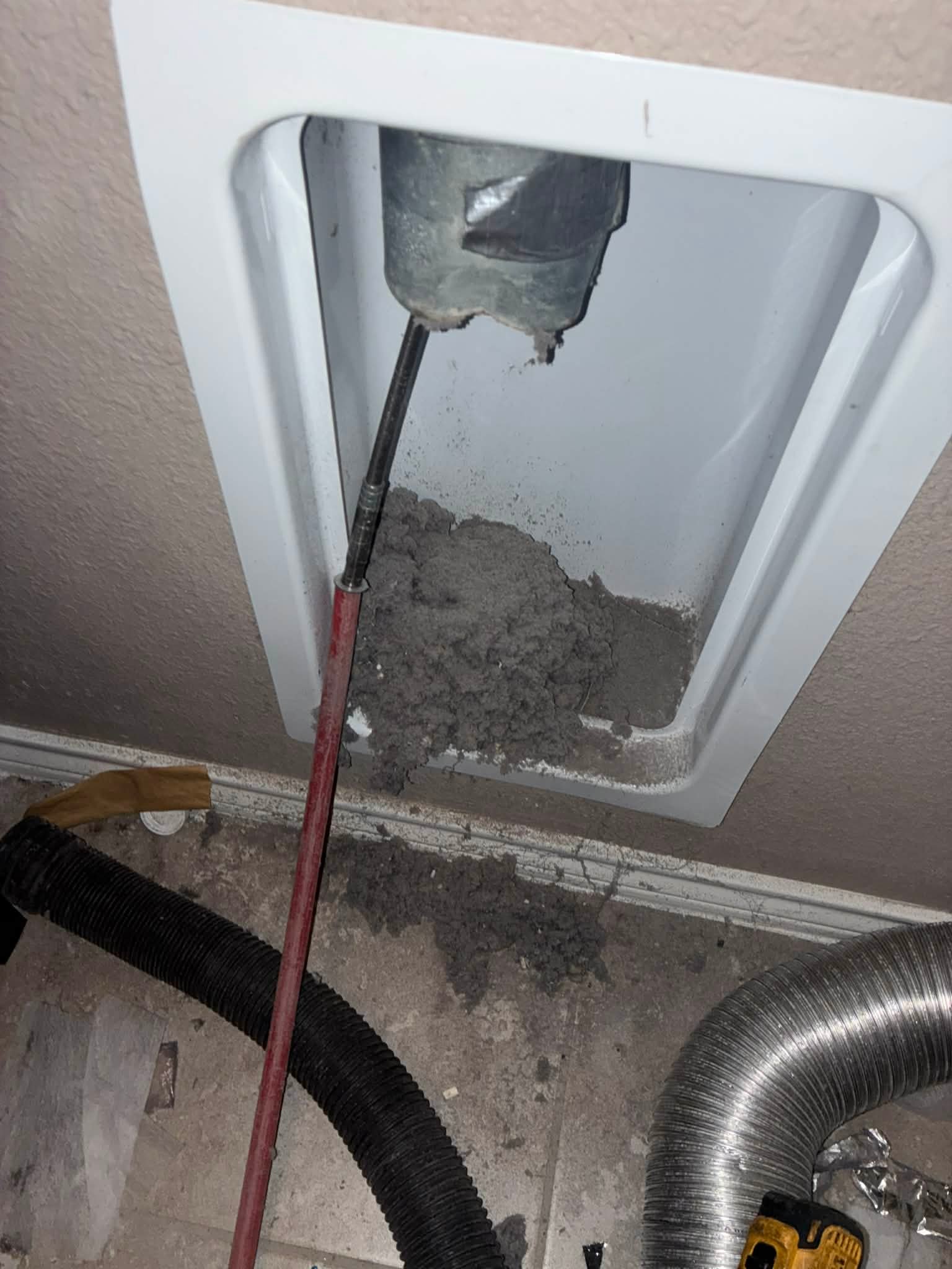 e18c2152-9c98-4414-bc7c-0b7edd834ab4