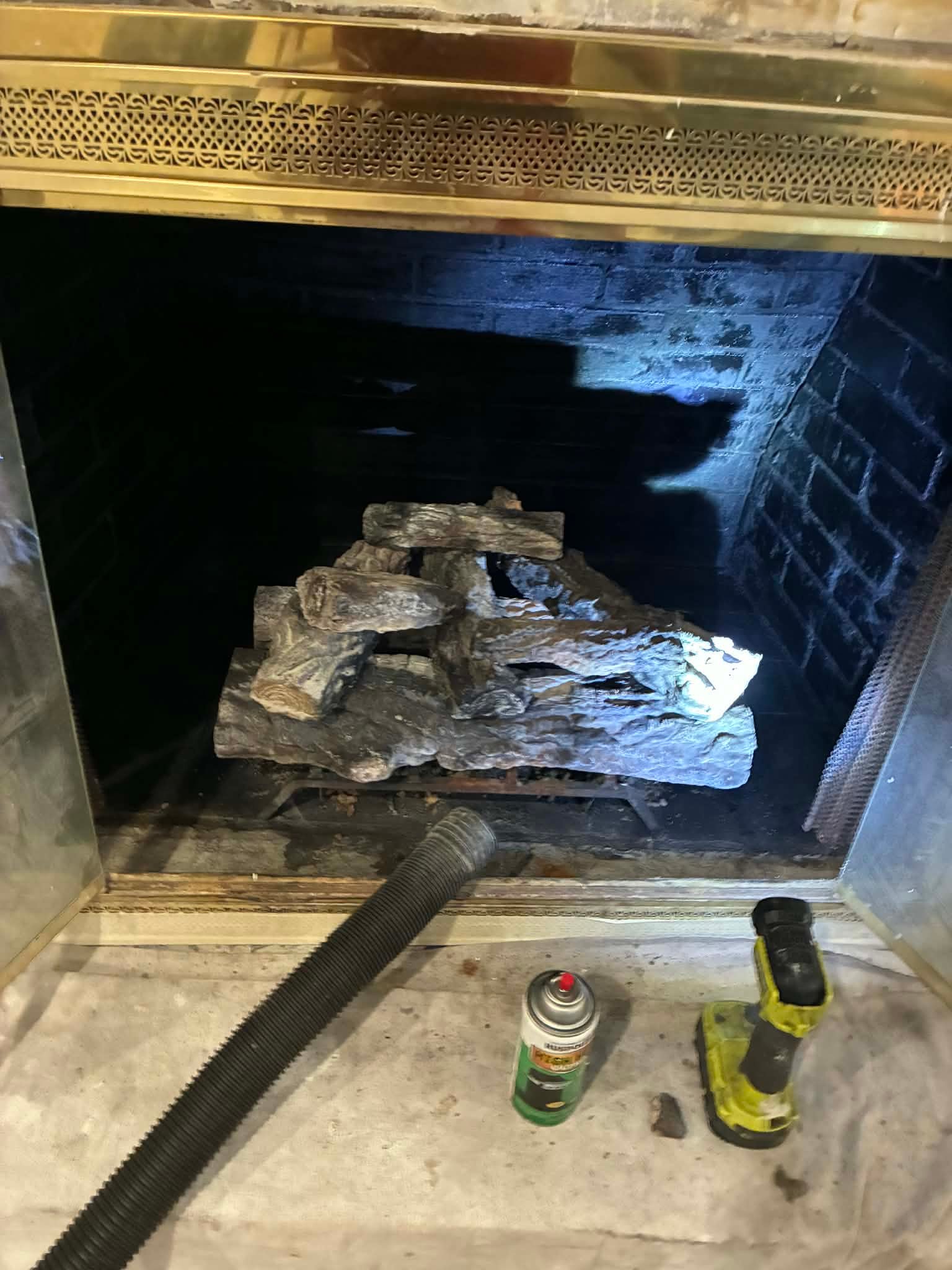 f95cad19-326d-43f6-bfeb-618587c7a904